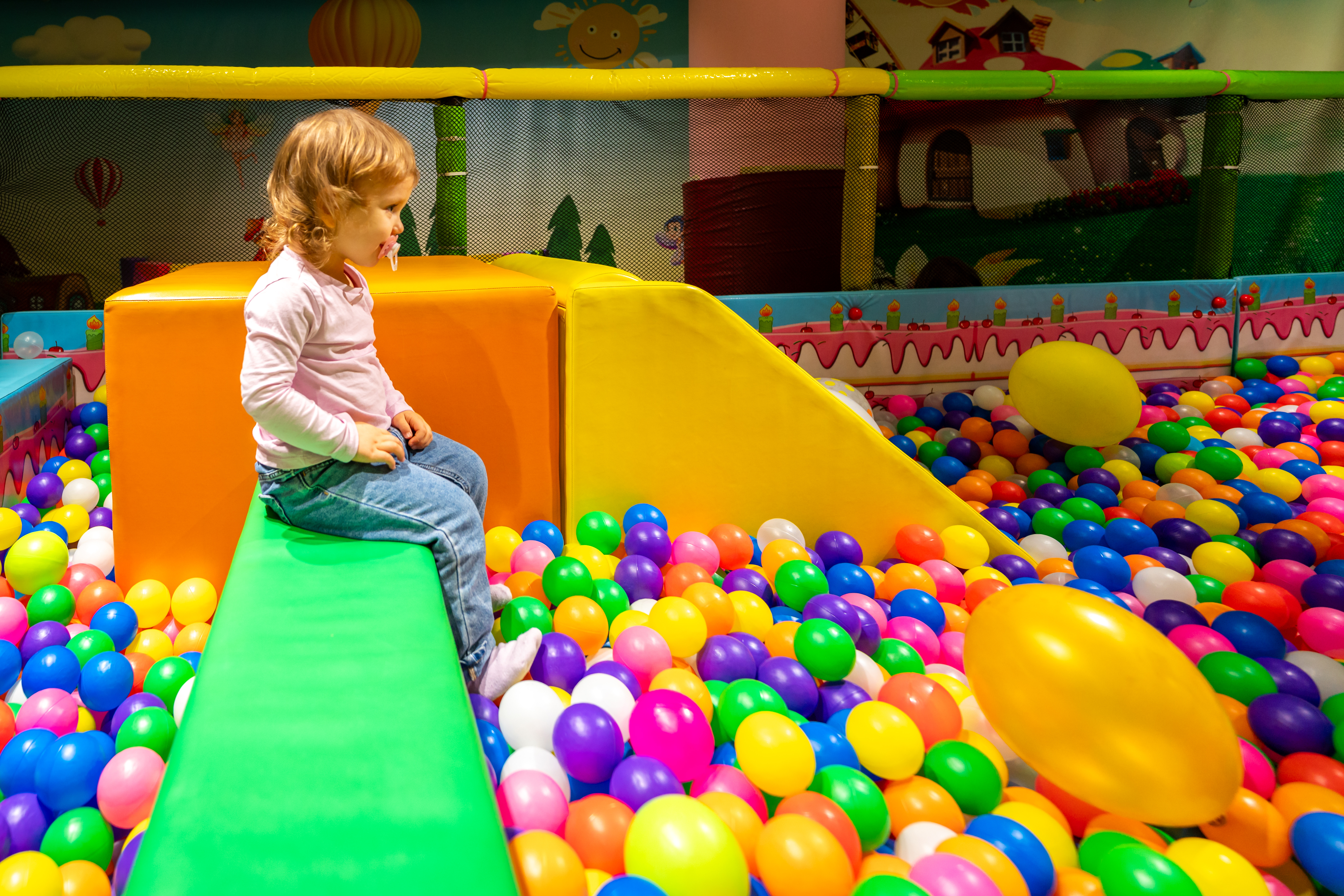 Bee Happy Playland facility